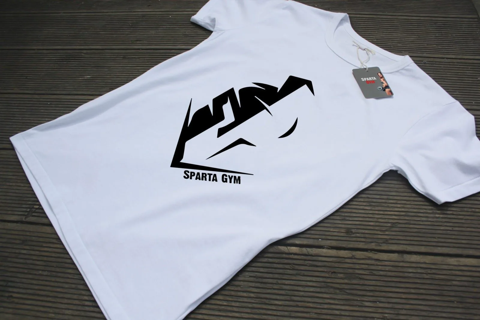 Dizajn majica za Sparta Gym